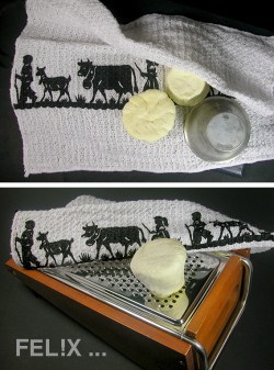 8516b-ricotta_formen_reiben