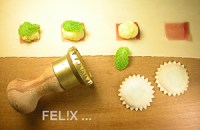Ravioli_fuellen_Stempel_300