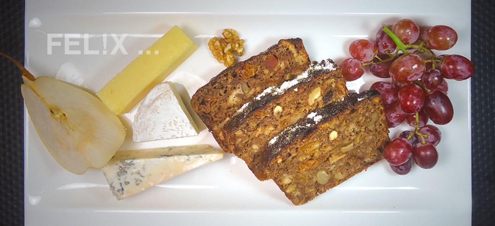 FruechteNussBrotKaese