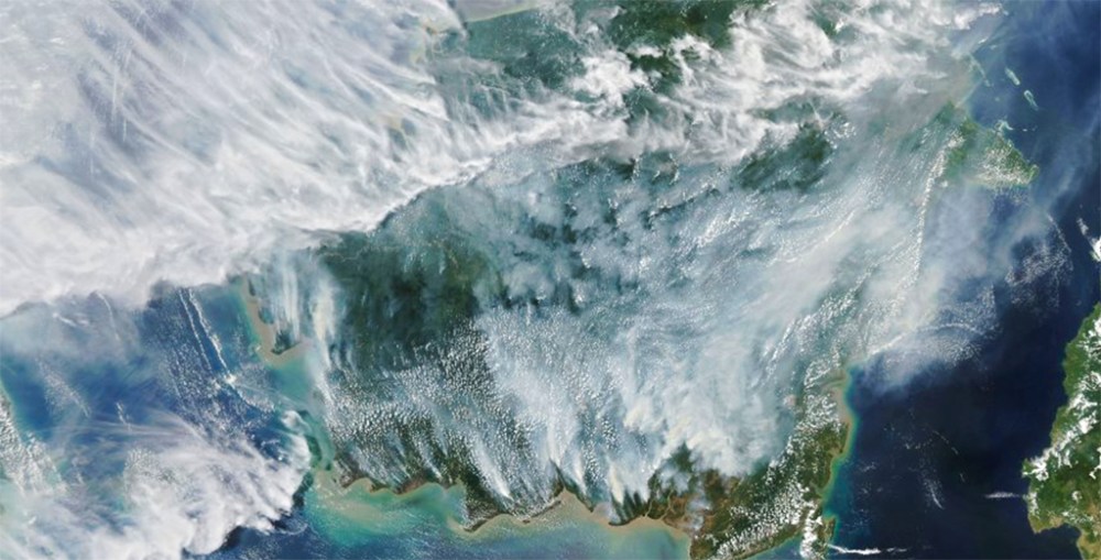Feuer_borneo_Satellit.jpg