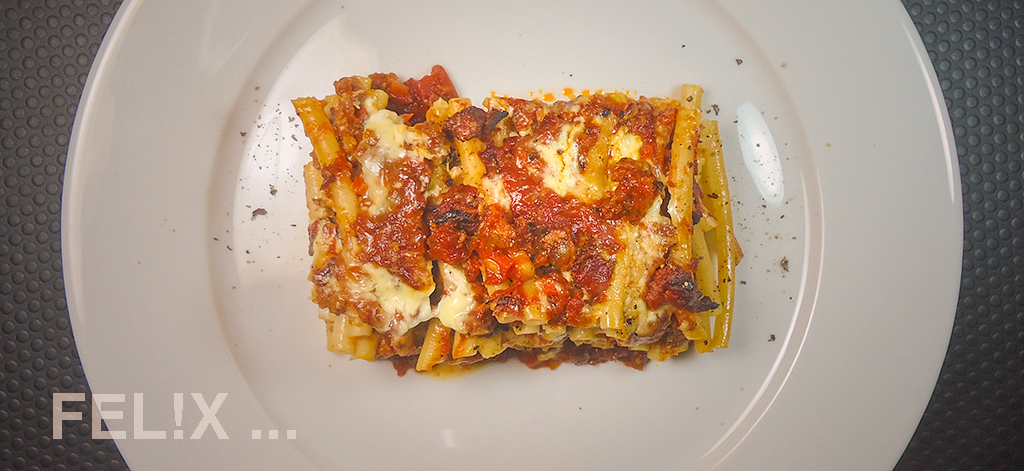 Pasta_Gratin_Bolognese_Teller