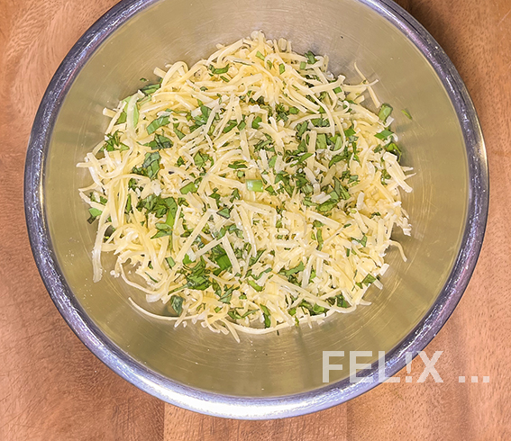 BROTAUFLAUF MIT SCHINKEN UND LAUCH – FEL!X KITCHEN BROTAUFLAUF MIT SCHINKEN UND LAUCH – FEL!X KITCHEN